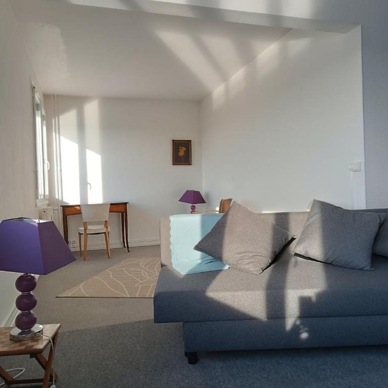 Mon Allier Vichy - vue exceptionnelle - Three-Bedroom Apartment - 3