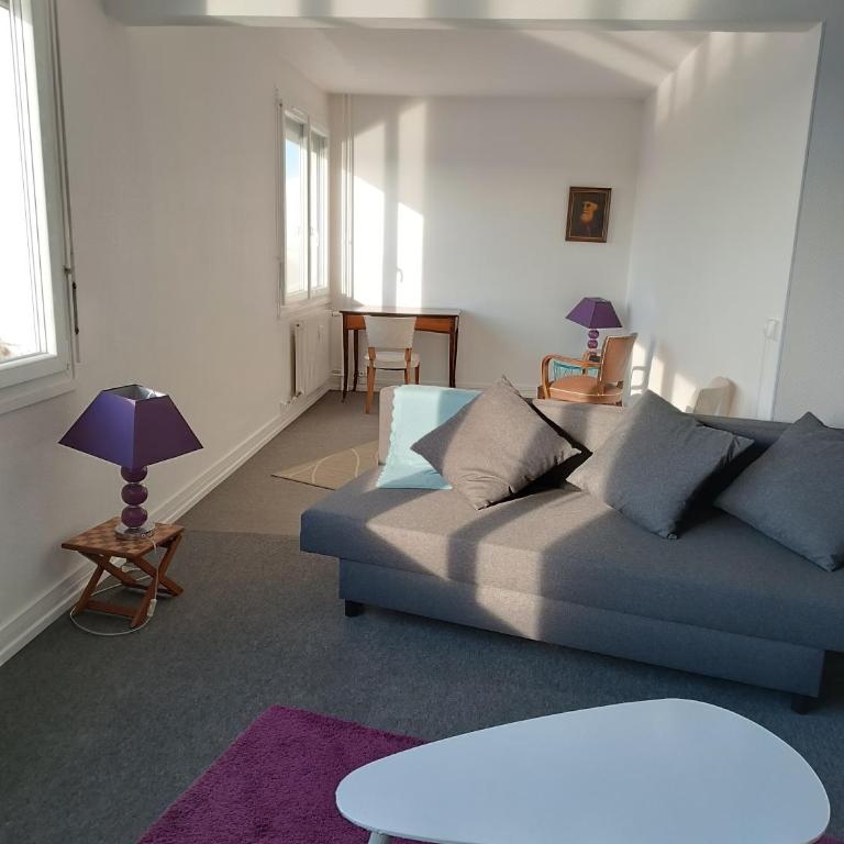 Mon Allier Vichy - vue exceptionnelle - Three-Bedroom Apartment - 2