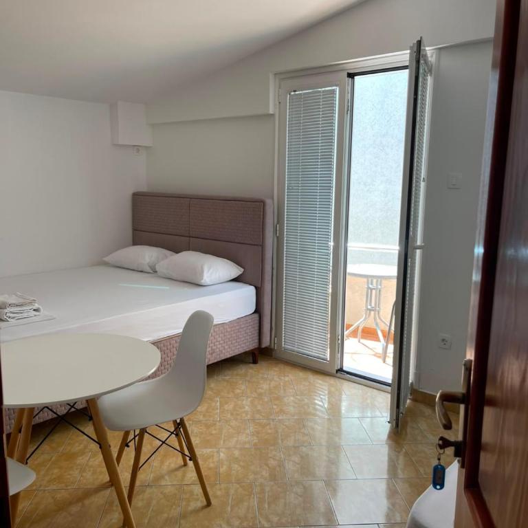 Apartmani DAR DJUROVIC - Trokrevetna Soba - 4
