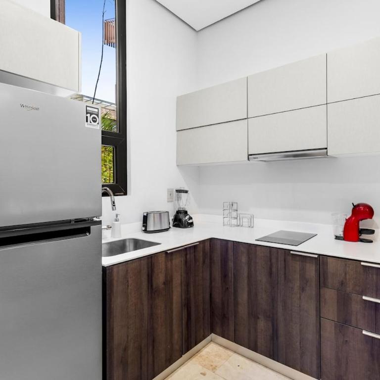 1 BD Soaking Tub 500 m from Jaguar Park and Beach - Apartment mit 2 Schlafzimmern - 6