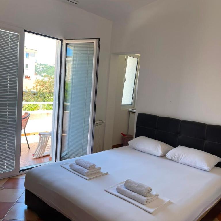 Apartmani DAR DJUROVIC - Trokrevetna Soba - 12