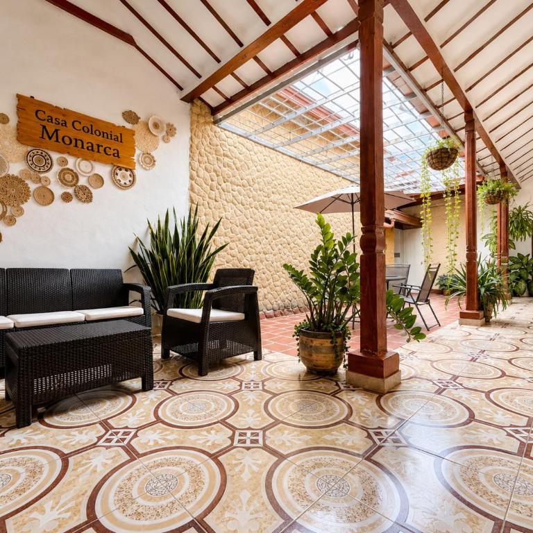 Casa colonial - Jacuzzi - cerca al parque principal - lundry - Tv - Four-Bedroom House - 3