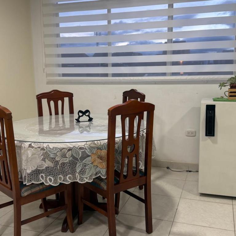 Golden House - Alojamiento - One-Bedroom Family Apartment - 5