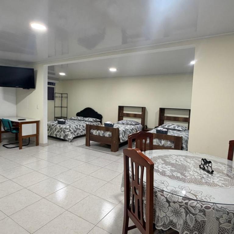 Golden House - Alojamiento - One-Bedroom Family Apartment - 6