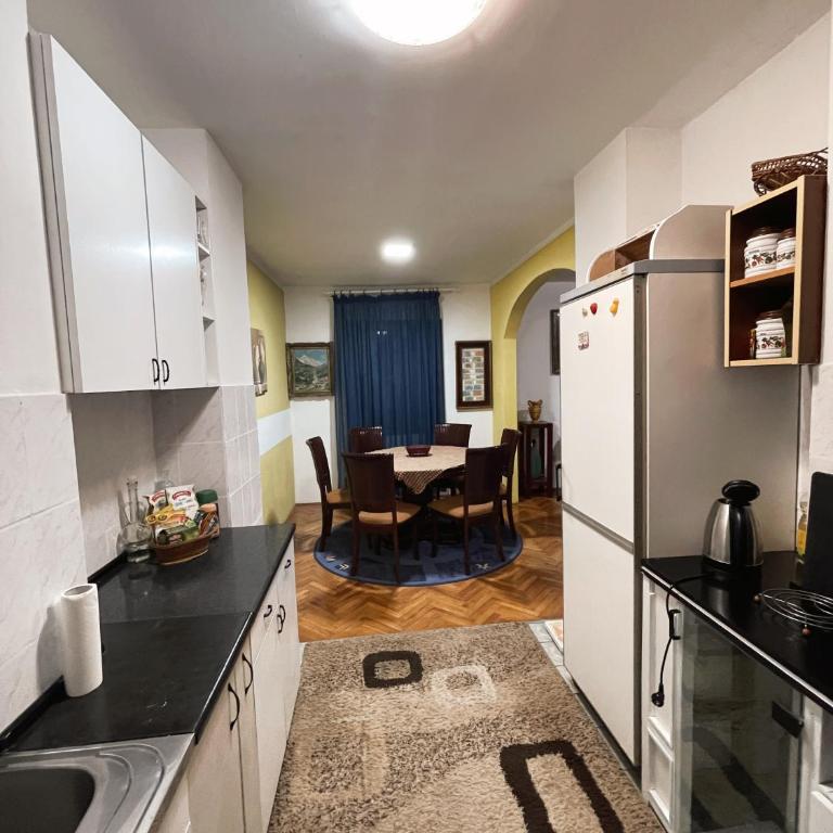 3-Bedroom Apartment in Sutomore - Apartman sa 3 Spavaće Sobe - 6