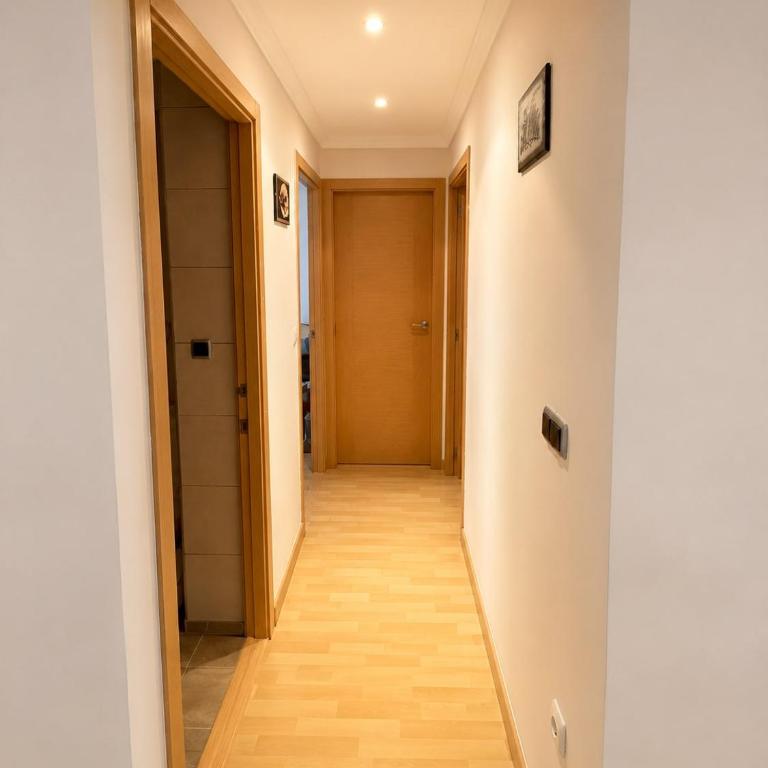 Renovated apartment 2 bedrooms Free parking - Appartement 1 Chambre - 12