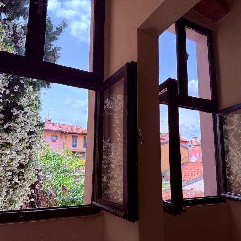 Casa Vellia - Two-Bedroom Apartment with Balcony - 12