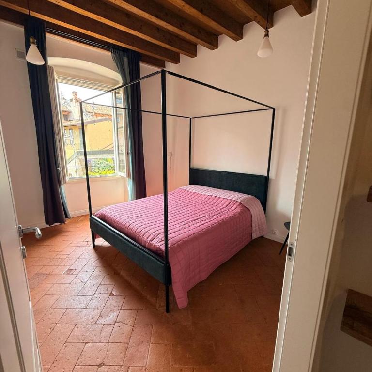 Casa Vellia - Two-Bedroom Apartment with Balcony - 13
