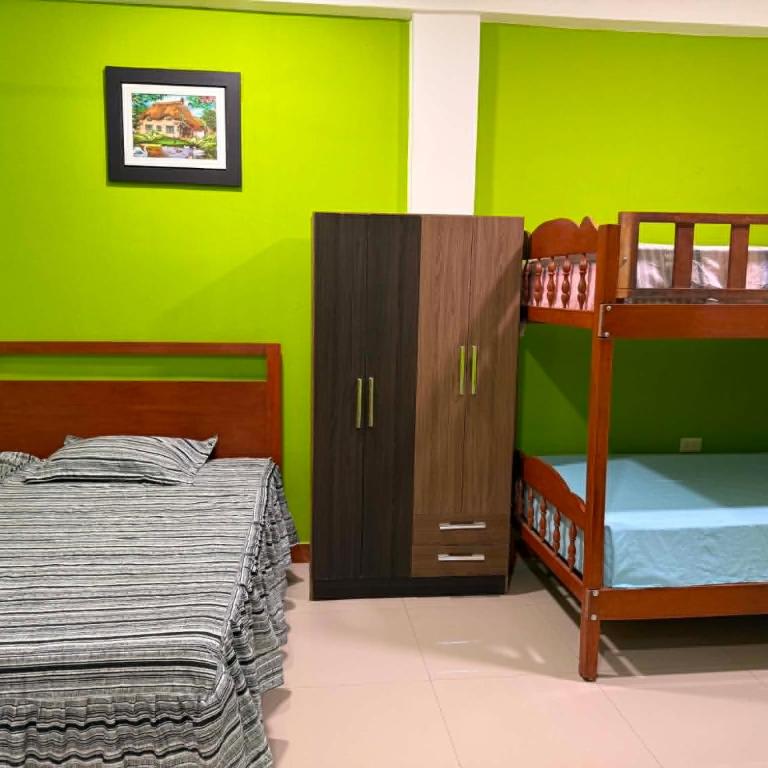 JAARR Alojamientos - Classic Quadruple Room - 1
