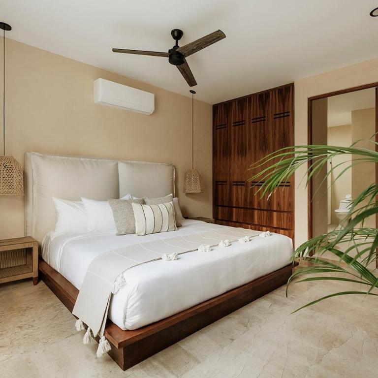 Itza Jungle Queen Swim Up with Beach Club Access - Apartment - 8