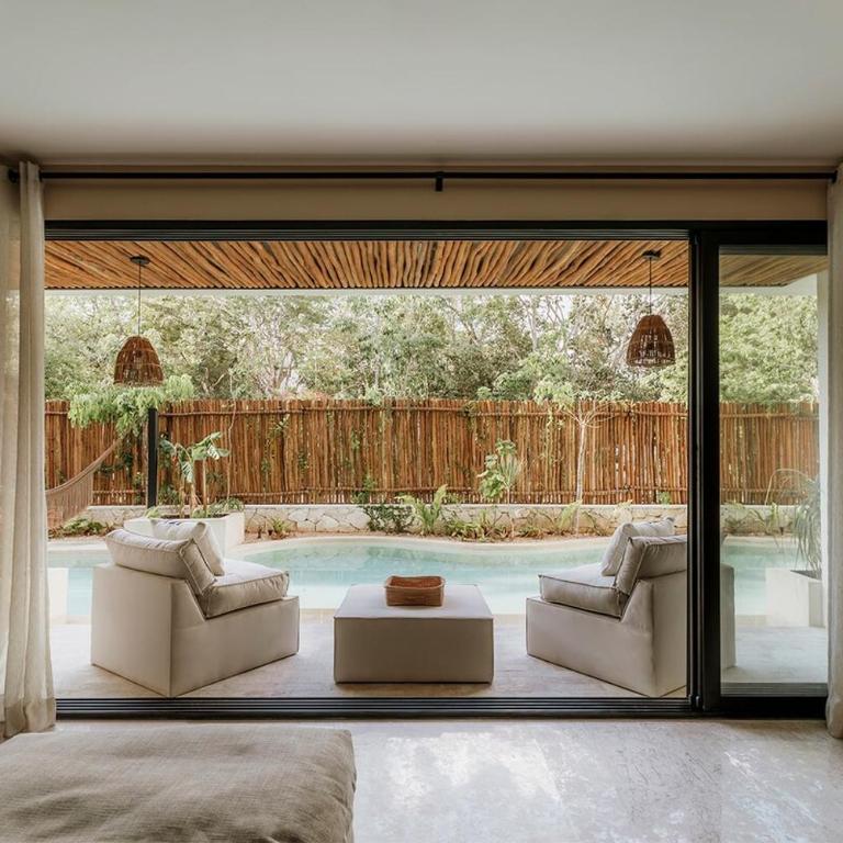 Itza Jungle Queen Swim Up with Beach Club Access - Apartment - 17
