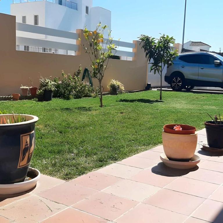 Chalet con Piscina Privada, Jardín y Gran Capacidad 18 personas - Apartment - 20