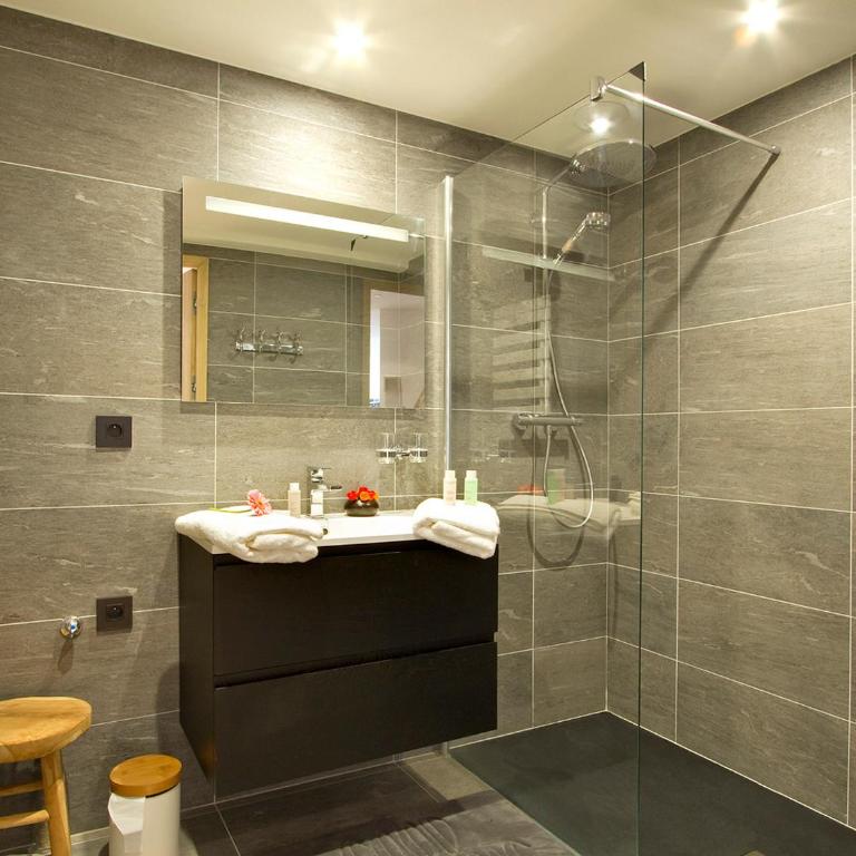 Spacieux appartement avec terrasse ensoleillée - 4 pers. - FR-1-907-23 - Apartment - 7