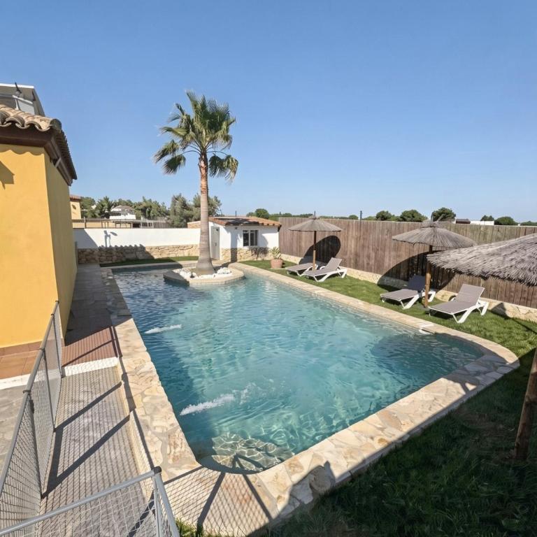 Chalet con piscina privada Lugar tranquilo con Palmeras - Apartment - 2