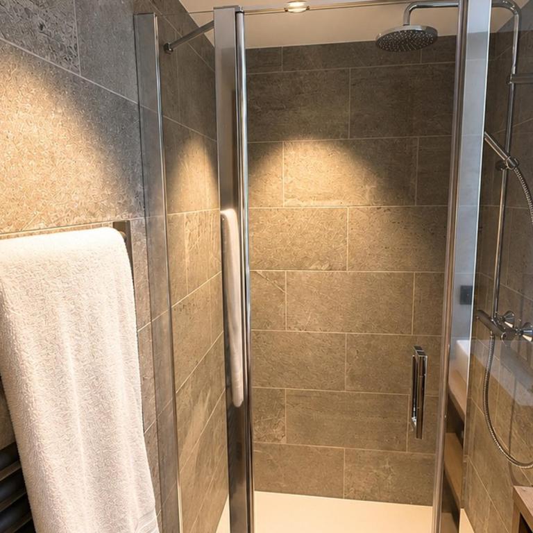 Appartement skis aux pieds, parking - 4 pers. - Apartment mit 1 Schlafzimmer - 6