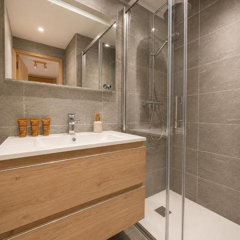 Appartement skis aux pieds - 4 pers. - FR-1-907-31 - Apartment - 6