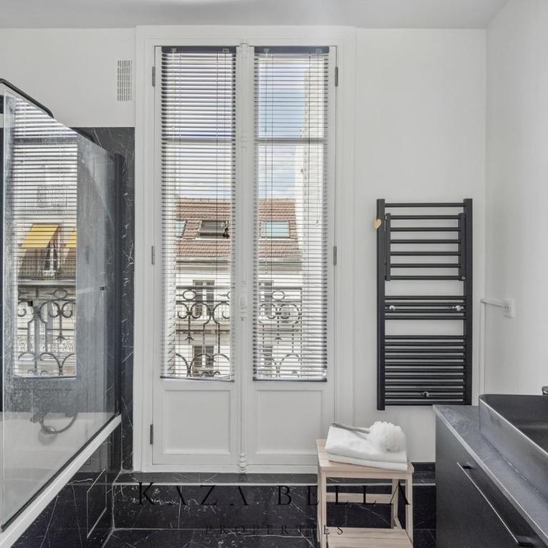 Luxury 2 BDR Apartment with Balcony • Heart of Montorgueil - Appartement avec Balcon - 8