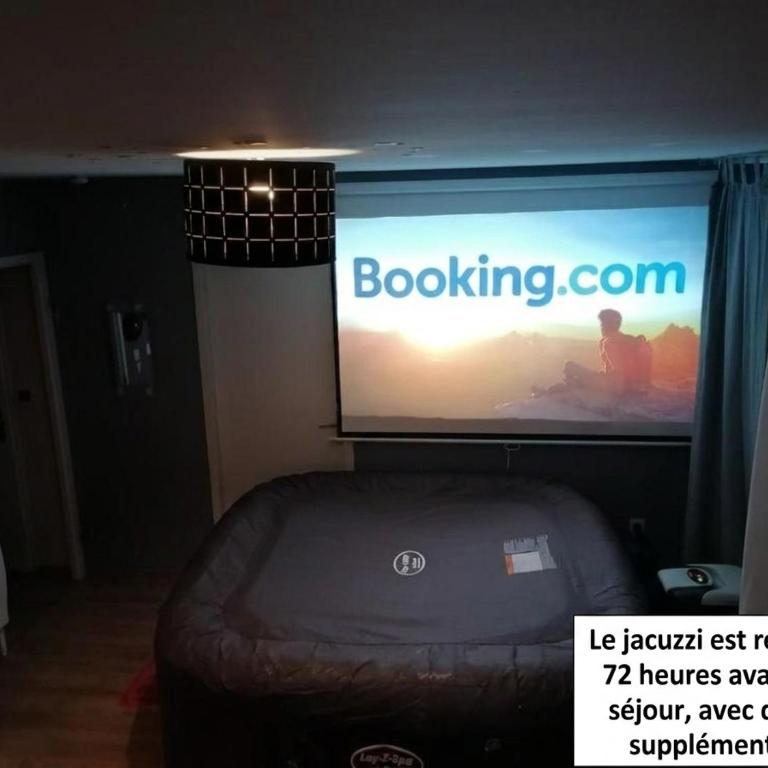 Joli Appartement Coquet - Chambre Double avec Salle de Bains Commune - 15