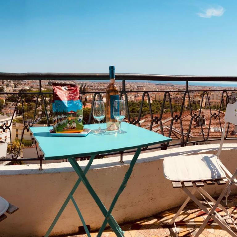 2 Pièces Vur Mer avec Balcon - Appartement 1 Chambre - 12