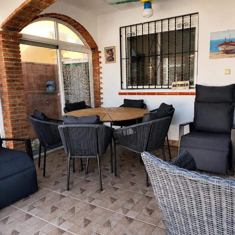 Sarsfield Chalet - Casa de 2 dormitorios - 2