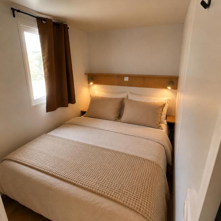 Mobil'home paoli camping les chenes - Mobile Home - 1
