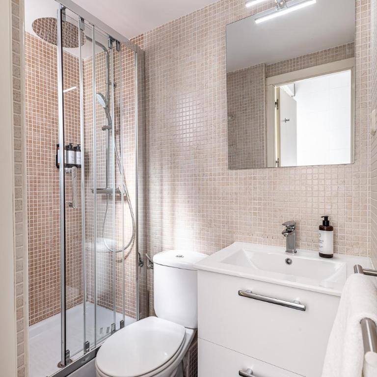 Queen's Nuevos Ministerios I - Alojamiento Corta Estancia - Apartment mit 2 Schlafzimmern - 15