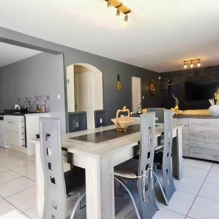 Villa avec Piscine • Plage 15’ - Villa - 6