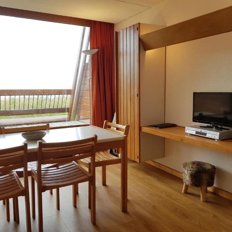 Résidence Haut De L'adret - Studio coin montagne 5 personnes avec vue magnifique sur la montagne proche des pistes et des commerces. MAE-1732 - Studio - 2