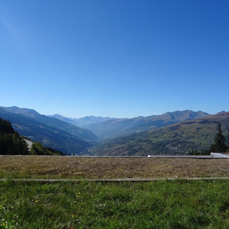 Résidence Haut De L'adret - Studio coin montagne 5 personnes avec vue magnifique sur la montagne proche des pistes et des commerces. MAE-1732 - Studio - 4