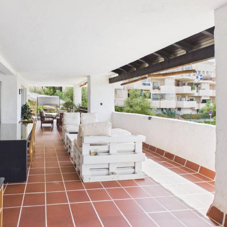 Duquesa Bella Vista - with pool and private garden - Two-Bedroom Apartment - 21