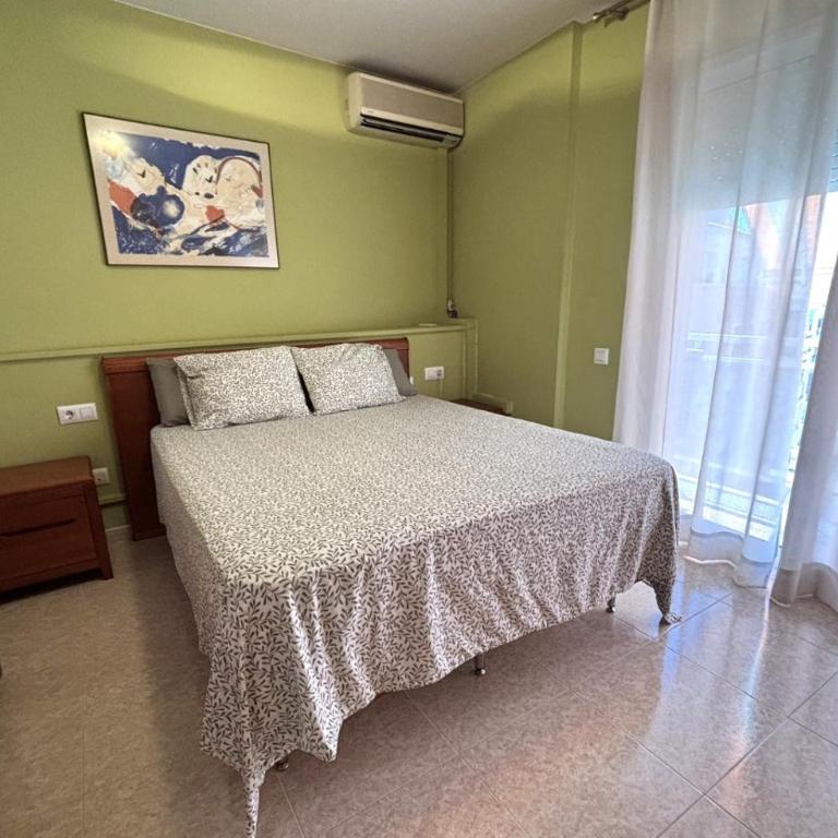 Apartamento Torredembarra, muy cerca de la playa! - Apartamento de 2 dormitorios - 20