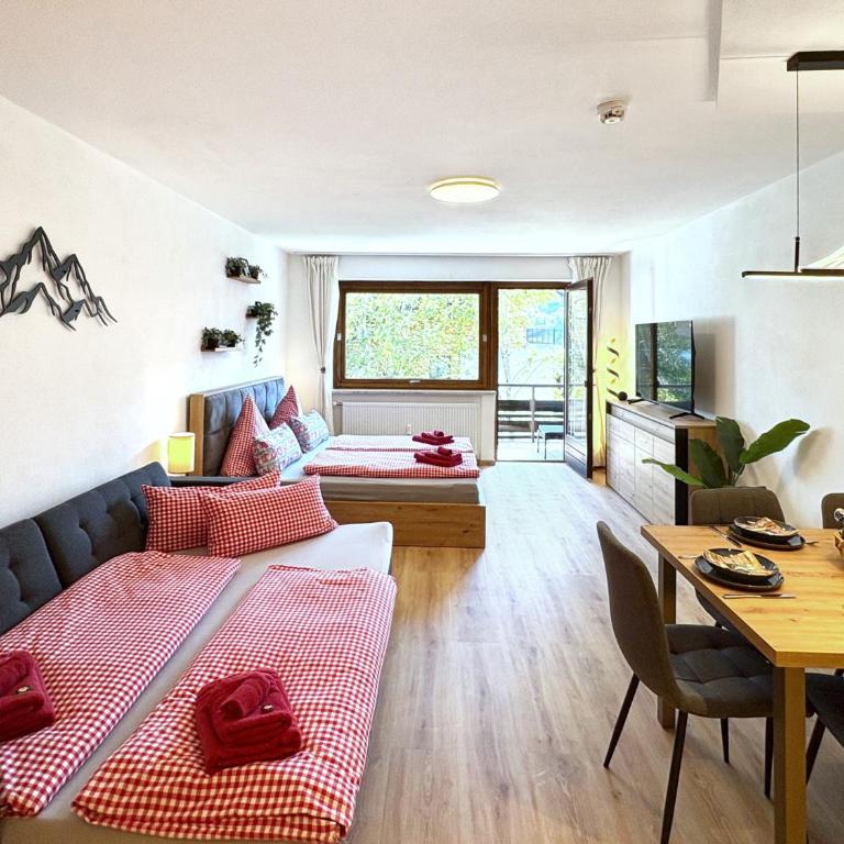 22 BERGFEX Wanderglück mit e-Bikes und Sommer-Bergbahnticket - Apartment mit 1 Schlafzimmer - 5