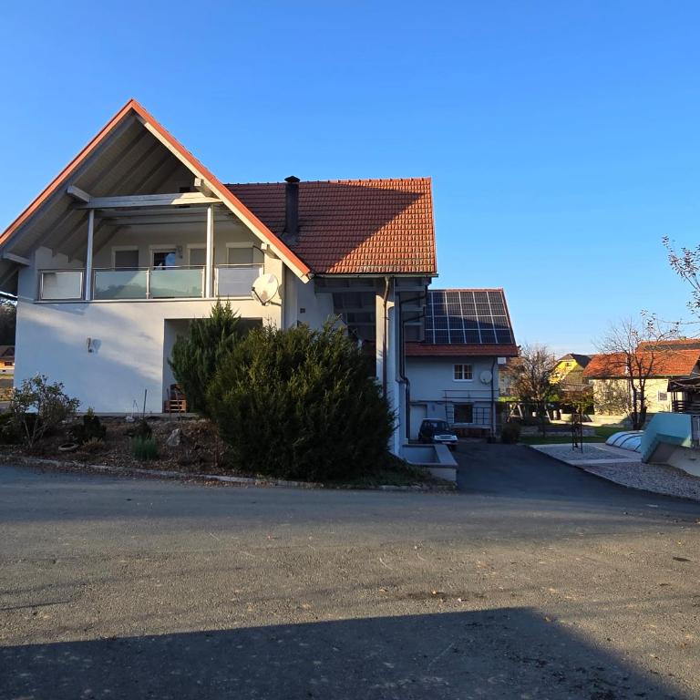 Ferienwohnung Teichblick - Apartment mit 2 Schlafzimmern - 2