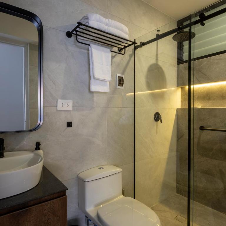 The Corner Residence Cusco - Three-Bedroom Premium Apartment with Balcony - 32
