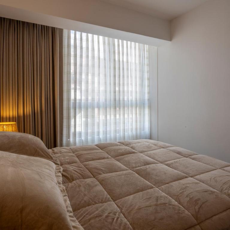 The Corner Residence Cusco - Three-Bedroom Premium Apartment with Balcony - 38
