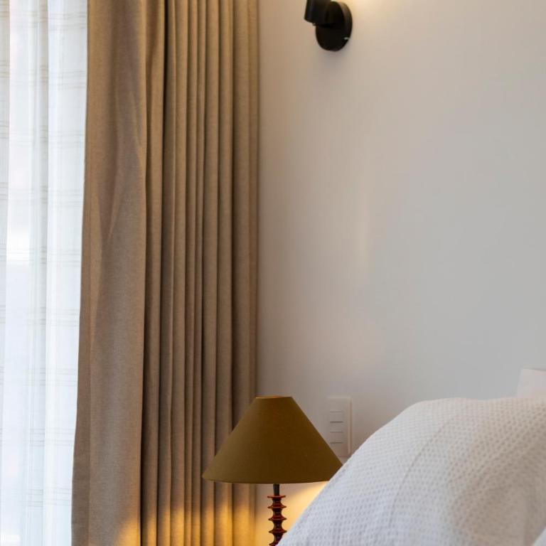 The Corner Residence Cusco - Three-Bedroom Premium Apartment with Balcony - 26