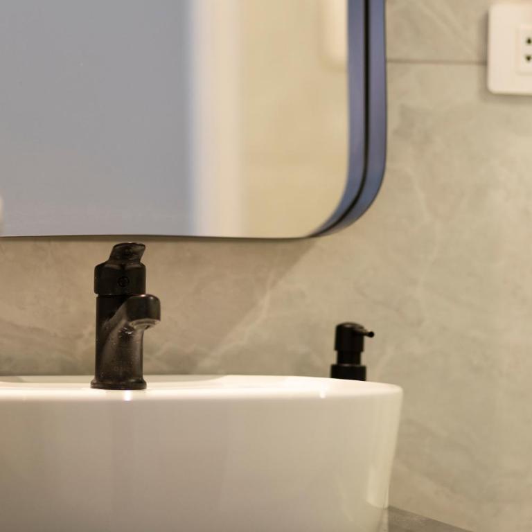 The Corner Residence Cusco - Three-Bedroom Premium Apartment with Balcony - 33