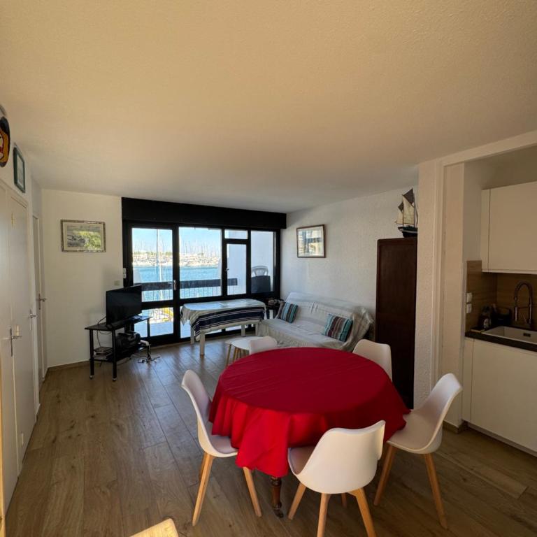 Marina T2 et cabine Port-Camargue, piscine et vue mer - Apartamento de 2 dormitorios - 2