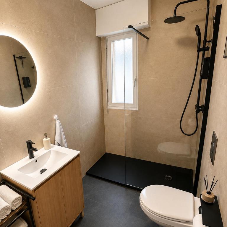 Stylish studio with balcony & parking in Metz - Appartement 1 Chambre - 8