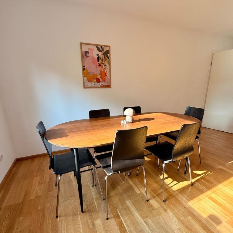 Large Munich apartment for 8 guests with 2 bathrooms - Appartamento - 3