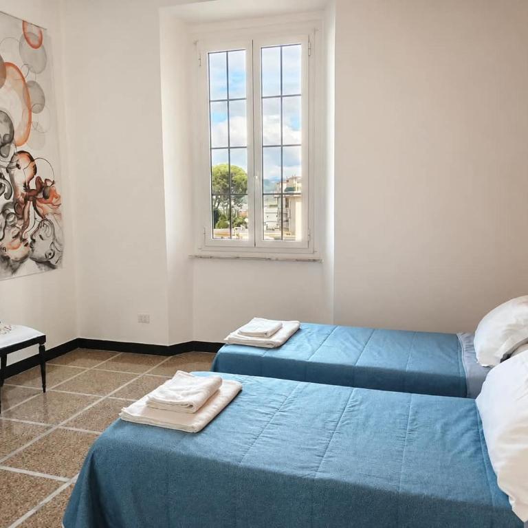 Affittacamere Dalla Patagonia - Two-Bedroom Suite with Private External bathroom - 5