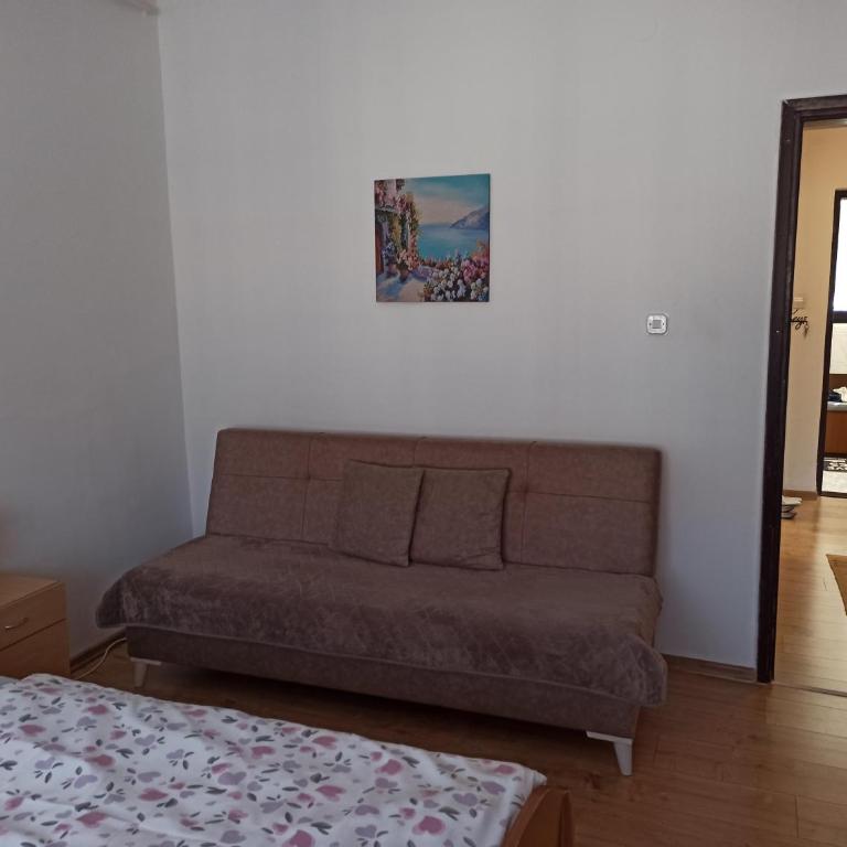 Peaceful Courtyard Apartment Sarajevo - One-Bedroom Apartment - 17