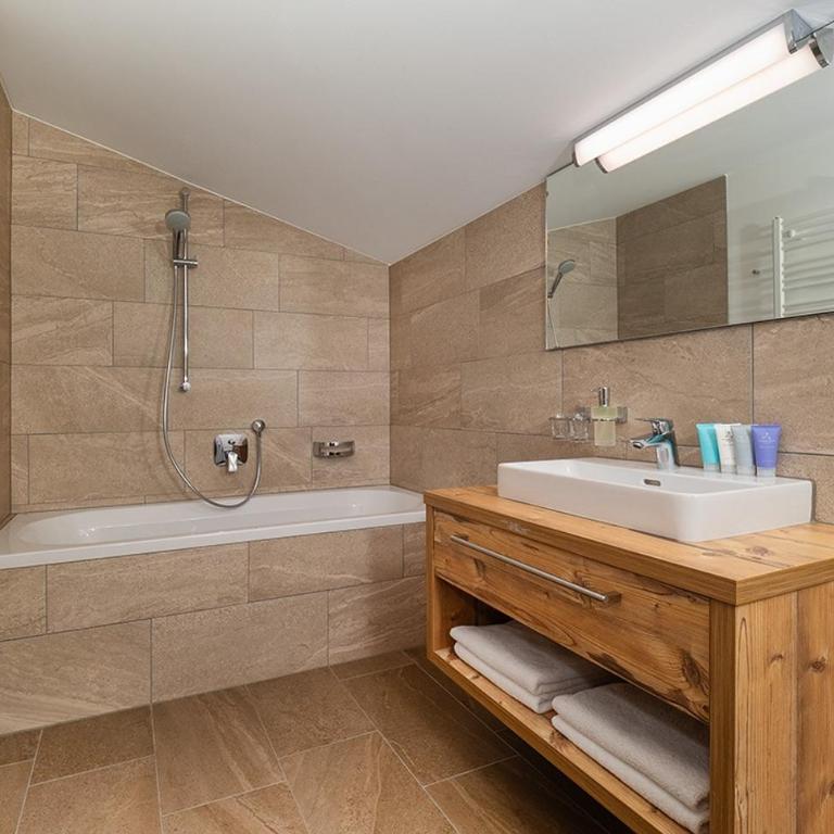 Les Allues Chalet - Shick and Cozy II - One-Bedroom Apartment - 15