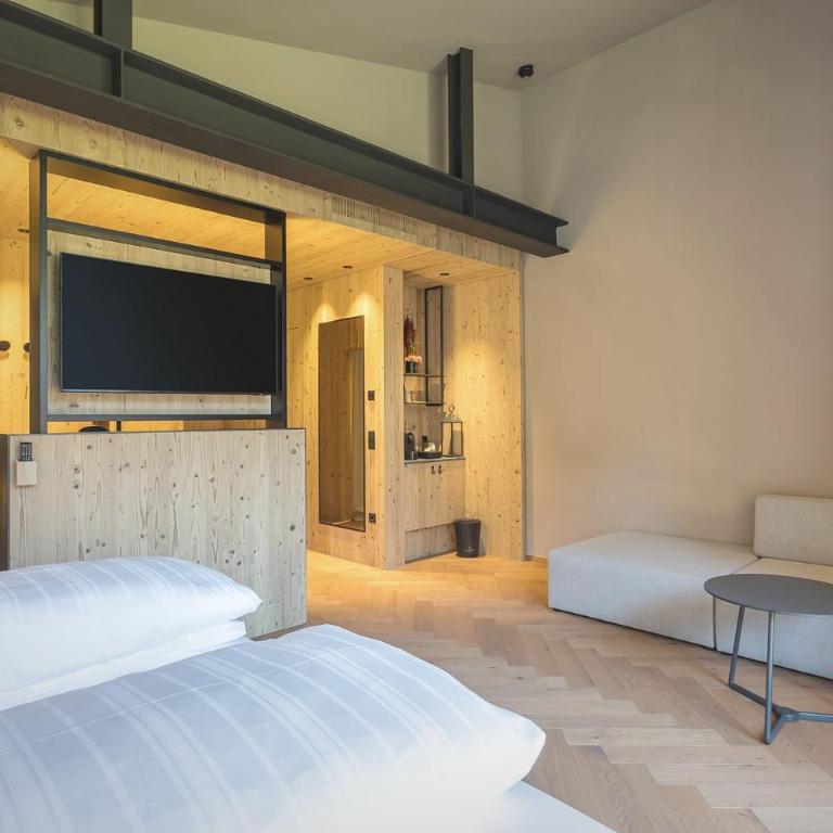La Tambra - Hotel Lodge - Deluxe Room with Sauna - 12