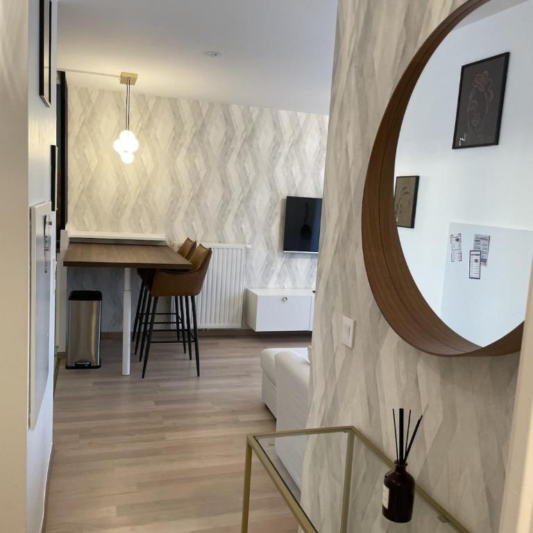 Le Nid Urbain, Moderne T3 au coeur d'Annemasse - Two-Bedroom Apartment - 8