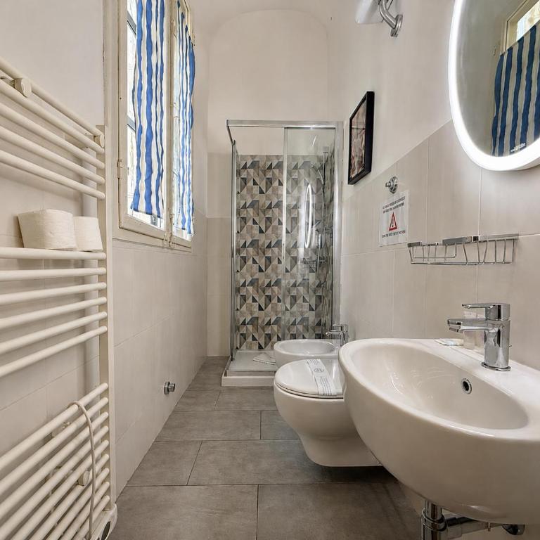 Servi 34 - Three-Bedroom Apartment - 22