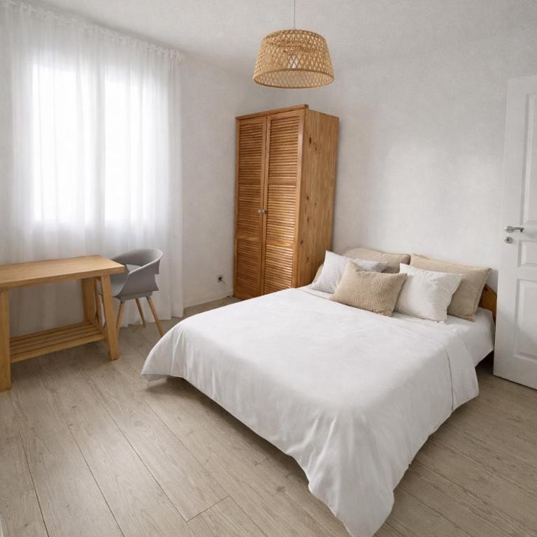 Vue panoramique, appartement 3 chambres, 10 personnes golfe Saint-tropez 116m2 - Appartement - 12