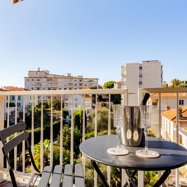 Upscale apartment with panoramic balcony - Appartement 2 Chambres - 16