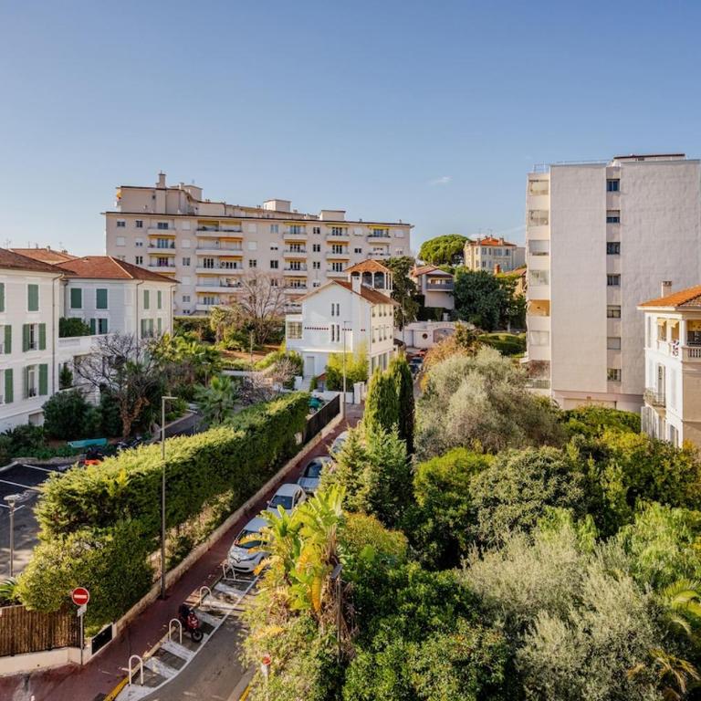 Upscale apartment with panoramic balcony - Appartement 2 Chambres - 25