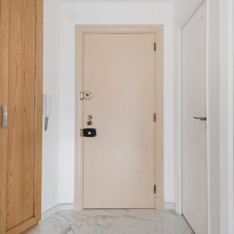 Upscale apartment with panoramic balcony - Appartement 2 Chambres - 47